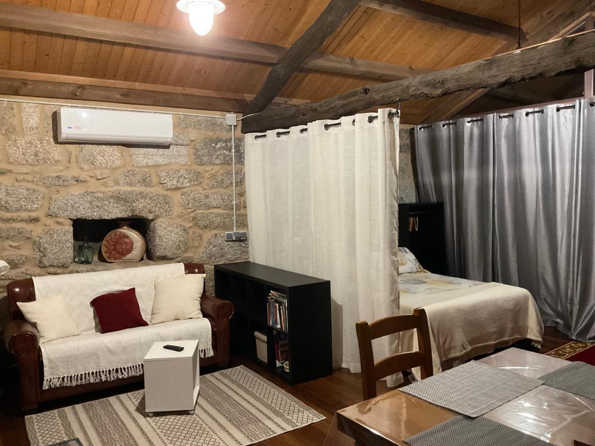 Da Man Da Moura Villa Ourense Bagian luar foto