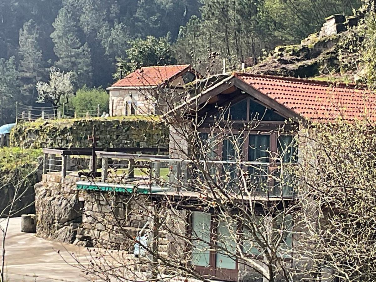 Da Man Da Moura Villa Ourense Bagian luar foto