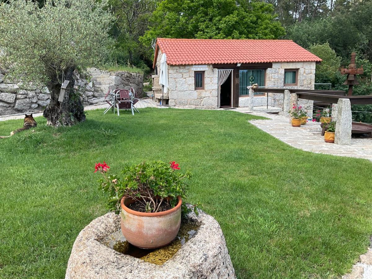 Da Man Da Moura Villa Ourense Bagian luar foto